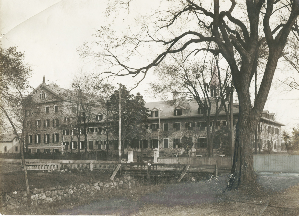 Couvent des Soeurs de SNJM, Longueuil